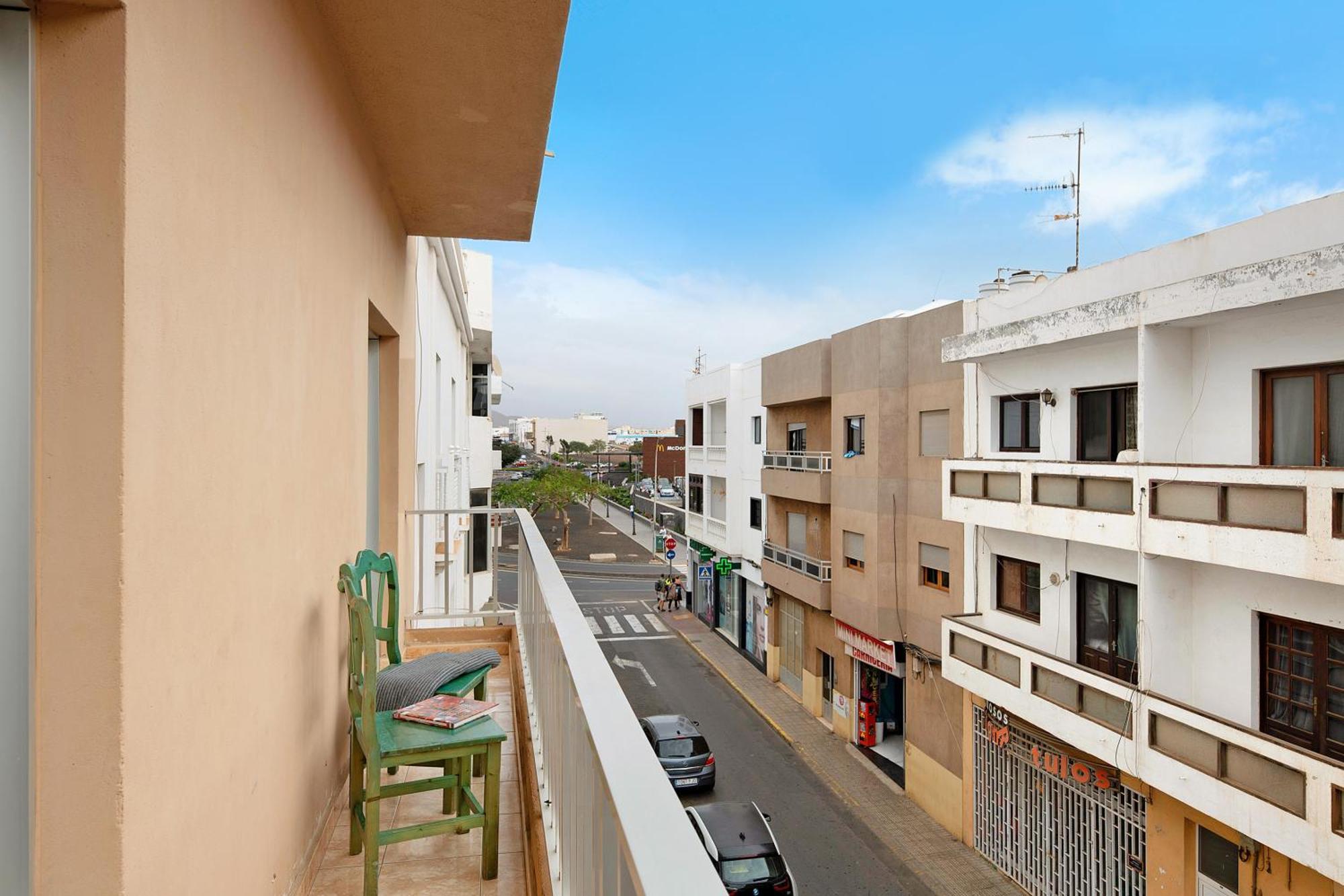 Piso Leon Y Castillo B 阿雷西费 外观 照片